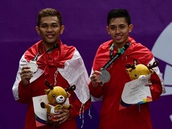 Nazar Fajar/Rian Berangkatkan Haji Orang Tua Akhirnya Bisa Terwujud