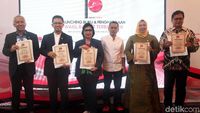 Ini Penampakan 8 Legislator yang Raih Anggota DPR Terbaik 2018