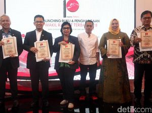Ini Penampakan 8 Legislator yang Raih Anggota DPR Terbaik 2018