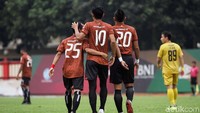 Persija mencetak gol lebih dahulu melalui Rudi Widodo memanfaatkan kesalahan kiper Bhayangkara FC.