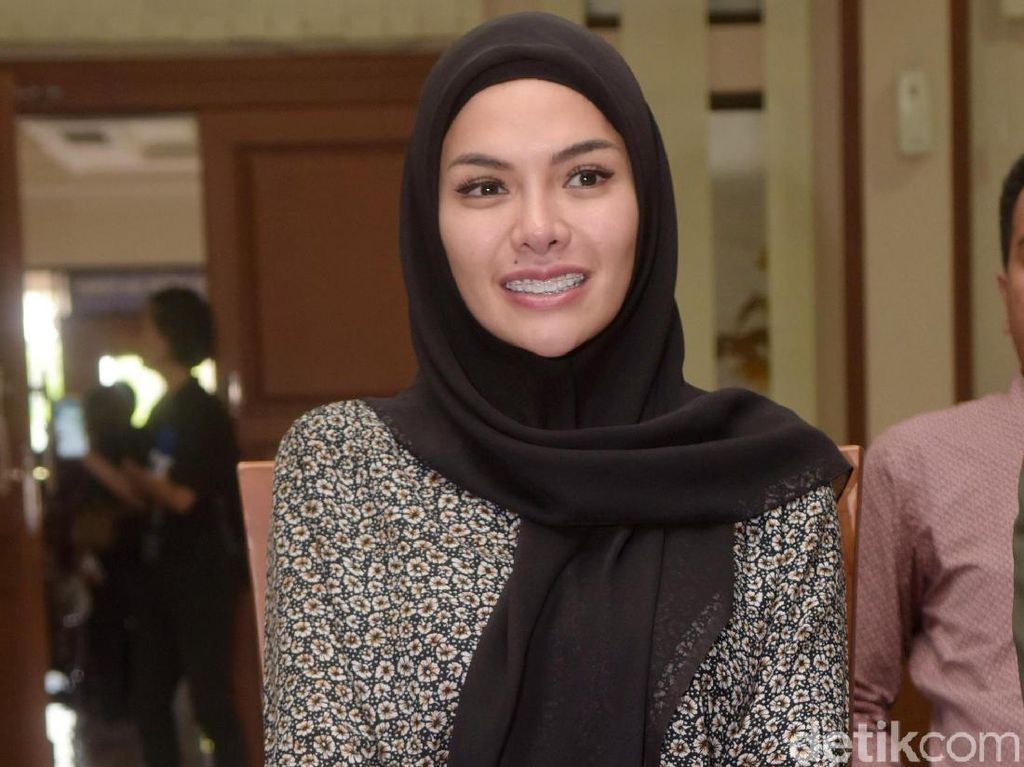 Gugatan Cerai Dicabut, Laporan Polisi Nikita dan Dipo Gimana? Gugatan Cerai Dicabut, Laporan Polisi Nikita dan Dipo Gimana?