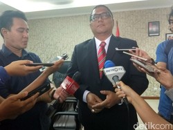 Bawaslu Batal Gelar Pleno Dugaan Mahar Rp 1 T Hari Ini