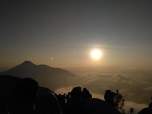 Gunung Andong, Si Kecil Bertipe Perisai yang Memesona
