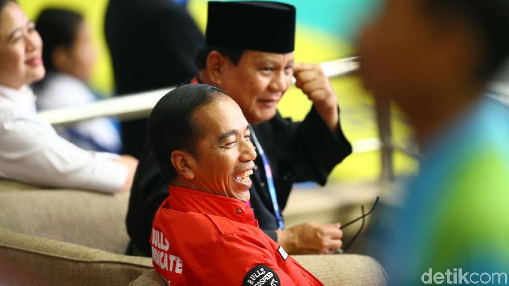 Melihat Lagi Kunjungan Jokowi-Maruf dan Prabowo-Sandi ke Pesantren