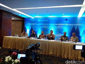 Menko Luhut: Sudah Ada Wisman yang Mengunjungi Lombok Lagi Menko Luhut: Sudah Ada Wisman yang Mengunjungi Lombok Lagi
