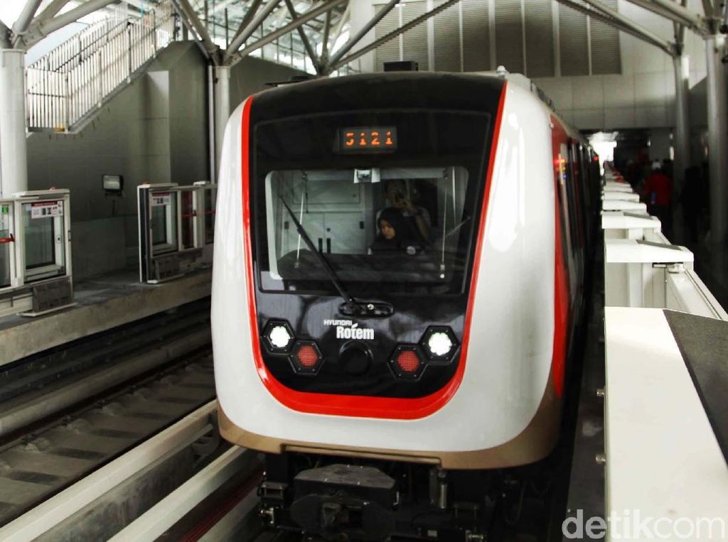 LRT Jakarta Batal Beroperasi Sebelum Lebaran