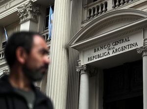 Lawan Krisis, Argentina Naikkan Suku Bunga Jadi 60% Lawan Krisis, Argentina Naikkan Suku Bunga Jadi 60%