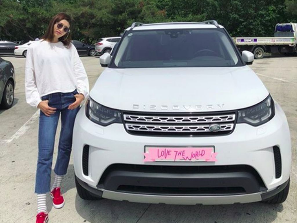 Kim Yeon-kung, Atlet Voli Cantik yang Suka Mobil Besar Kim Yeon-kung, Atlet Voli Cantik yang Suka Mobil Besar
