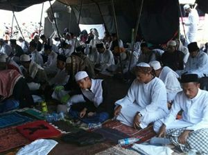 Pesantren di Ciamis Gelar Zikir 76 Jam Nonsetop