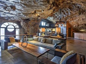 Rumah Flintstones Dijual Rp 40 M, Cantiknya Luar-Dalam