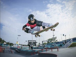 Kenalan dengan Nyimas, Skater Cilik Berhijab Peraih Medali di Asian Games Kenalan dengan Nyimas, Skater Cilik Berhijab Peraih Medali di Asian Games