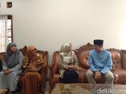 Sandiaga Uno Temui Ketum PP Aisyiyah di Yogya