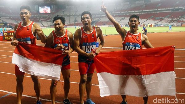 Zohri dkk Raih Perak dari Lari Estafet 4x100 M