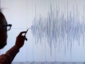 Memprediksi Gempa Susulan dengan Bantuan Komputer