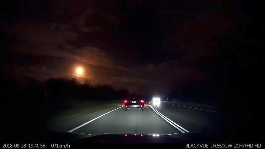 Bikin Heboh! Meteor Muncul di Langit Perth Bikin Heboh! Meteor Muncul di Langit Perth