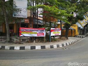 Rencana Deklarasi Jelang Pilpres di Karawang, Polri: Bisa Dibubarkan Rencana Deklarasi Jelang Pilpres di Karawang, Polri: Bisa Dibubarkan