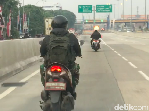 Pemotor Masuk Tol, E-Toll Tidak Berperan baik?