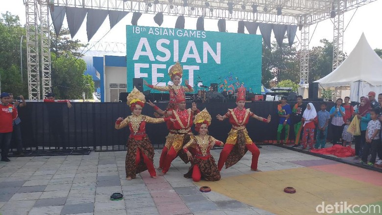 Tarian Melayu biar Asian Games 2018 Tetap Bergelora di Jakabaring Tarian Melayu biar Asian Games 2018 Tetap Bergelora di Jakabaring