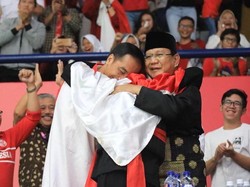 Pelukan Jokowi-Prabowo Diharap Bisa Buat Pilpres 2019 Tenang
