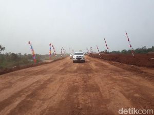 Ini Proyek-proyek Infrastruktur yang Terkena Amukan Dolar AS Ini Proyek-proyek Infrastruktur yang Terkena Amukan Dolar AS