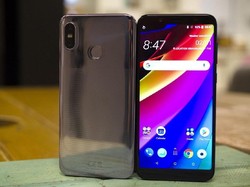 Tak Bisa Bikin Ponsel Flagship, Uang HTC Juga Kian Amblas