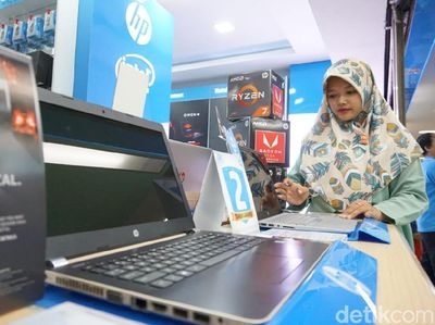 Harga Laptop Terdampak Dolar Ngamuk