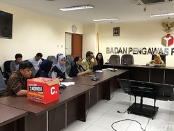 Bawaslu Didesak Tolak Gugatan Eks Koruptor yang Maju Nyaleg