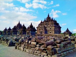 Romantisme Candi Plaosan