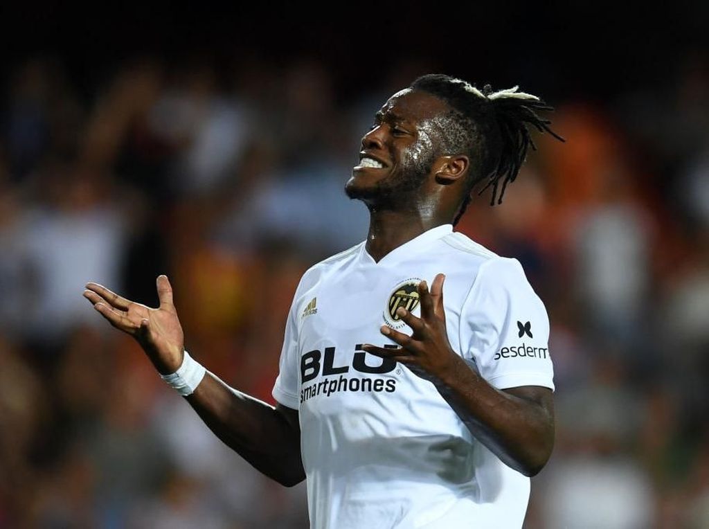 Chelsea Pinjamkan Batshuayi ke Palace Chelsea Pinjamkan Batshuayi ke Palace