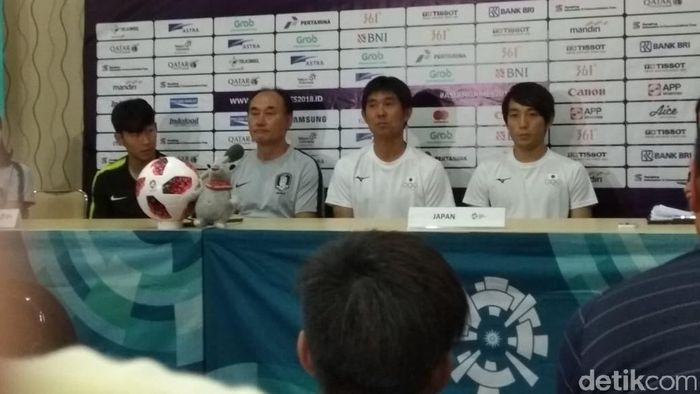 Pelatih timnas Korea Selatan, Kim Hak-bum. (Foto: Amalia Dwi Septi/detikcom) Pelatih timnas Korea Selatan, Kim Hak-bum. (Foto: Amalia Dwi Septi/detikcom)