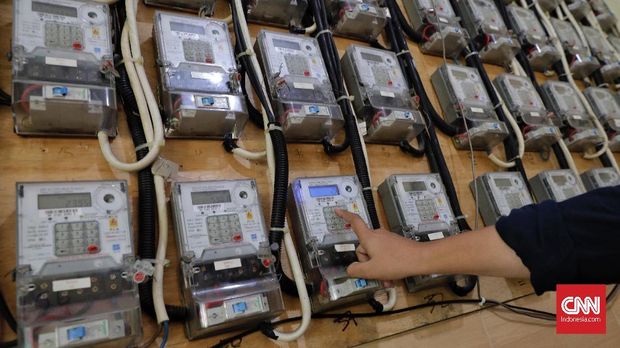 Maslahat dan Mudarat Penyederhanaan Golongan Listrik