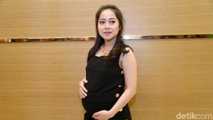 Hamil Besar, Karina Salim Pernah Cemas Berat Badan Naik