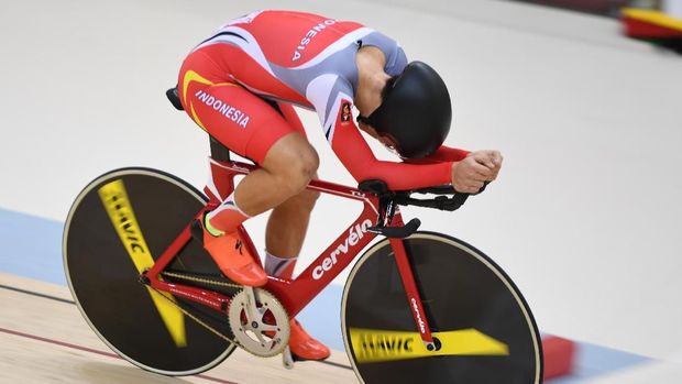 Pesepeda Bernard Benyamin akan tampil di final nomor madison putra.