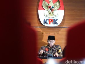 KPK Periksa Intensif Pejabat Kemenpora-KONI yang Kena OTT