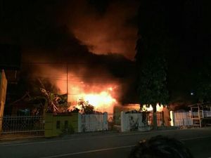Rumah Kebakaran, Guru Honorer Tewas Terpanggang