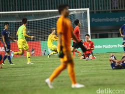 Korea Selatan meraih emas setelah bertarung hingga perpanjangan waktu melawan Jepang.