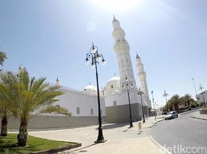 Berburu Pahala Umrah di Masjid Quba Berburu Pahala Umrah di Masjid Quba