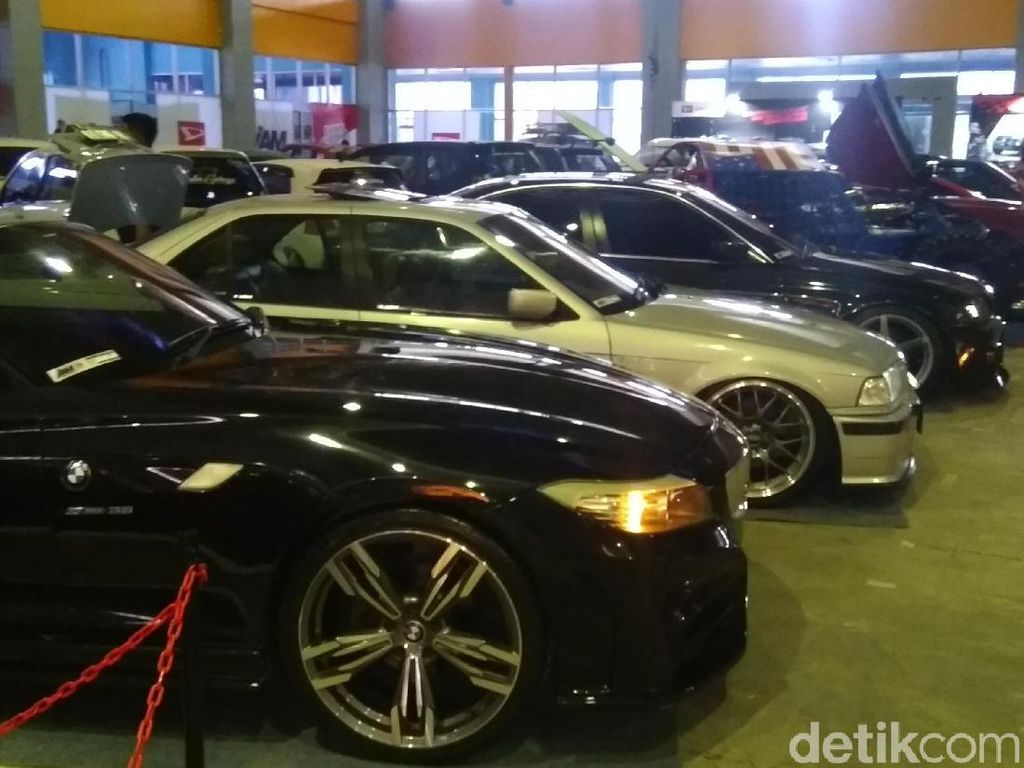 Modifikator Mobil Ingin Diperhatikan Jokowi Juga Modifikator Mobil Ingin Diperhatikan Jokowi Juga
