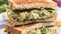 Racik Sandwich Tuna Buat Sarapan Spesial Akhir pekan
