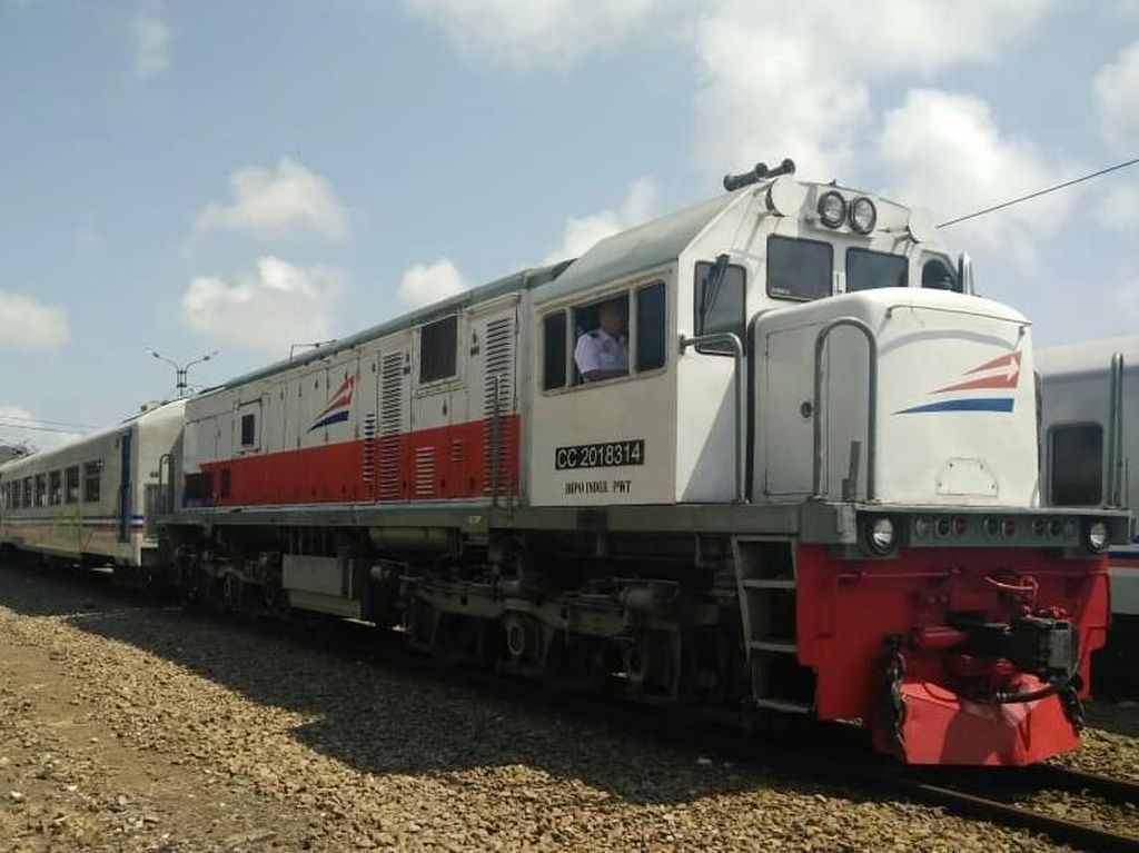 Naik Kereta Lokal Gratis di 13 April, Ini Jadwalnya Naik Kereta Lokal Gratis di 13 April, Ini Jadwalnya