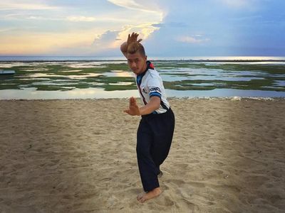 Begini Toh Latihannya Hanifan Yudani, Pesilat yang Peluk Jokowi dan Prabowo