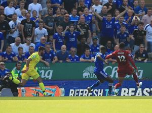 Alisson Bikin Blunder, Liverpool Akhirnya Kebobolan