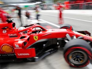 Vettel Ungguli Hamilton dalam Latihan Ketiga GP Italia Vettel Ungguli Hamilton dalam Latihan Ketiga GP Italia