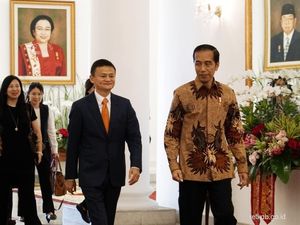 Jack Ma Manusia Rp 570 Triliun Kagumi Aksi Motor Jokowi