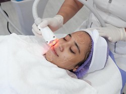 Mencoba Cryo Facial, Cerahkan Wajah dengan Suhu Minus 15 Derajat