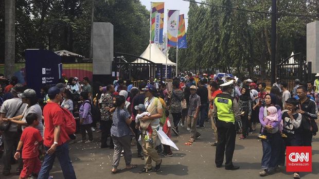 Ilustrasi keramaian di kawasan Gelora Bung Karno pada saat penyelenggaraan Asian Games 2018.