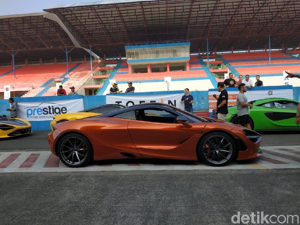 Mobil Mewah Jadi Etalase Indonesia di Mata Dunia Mobil Mewah Jadi Etalase Indonesia di Mata Dunia