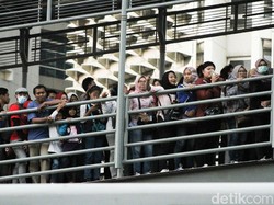 Mendadak Hujan Jelang Closing Ceremony Asian Games 2018