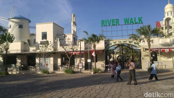 Foto: River Walk, Destinasi Keluarga Kekinian di Kendal