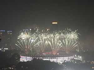 Bikin Balap Mobil di GBK Itu Gila